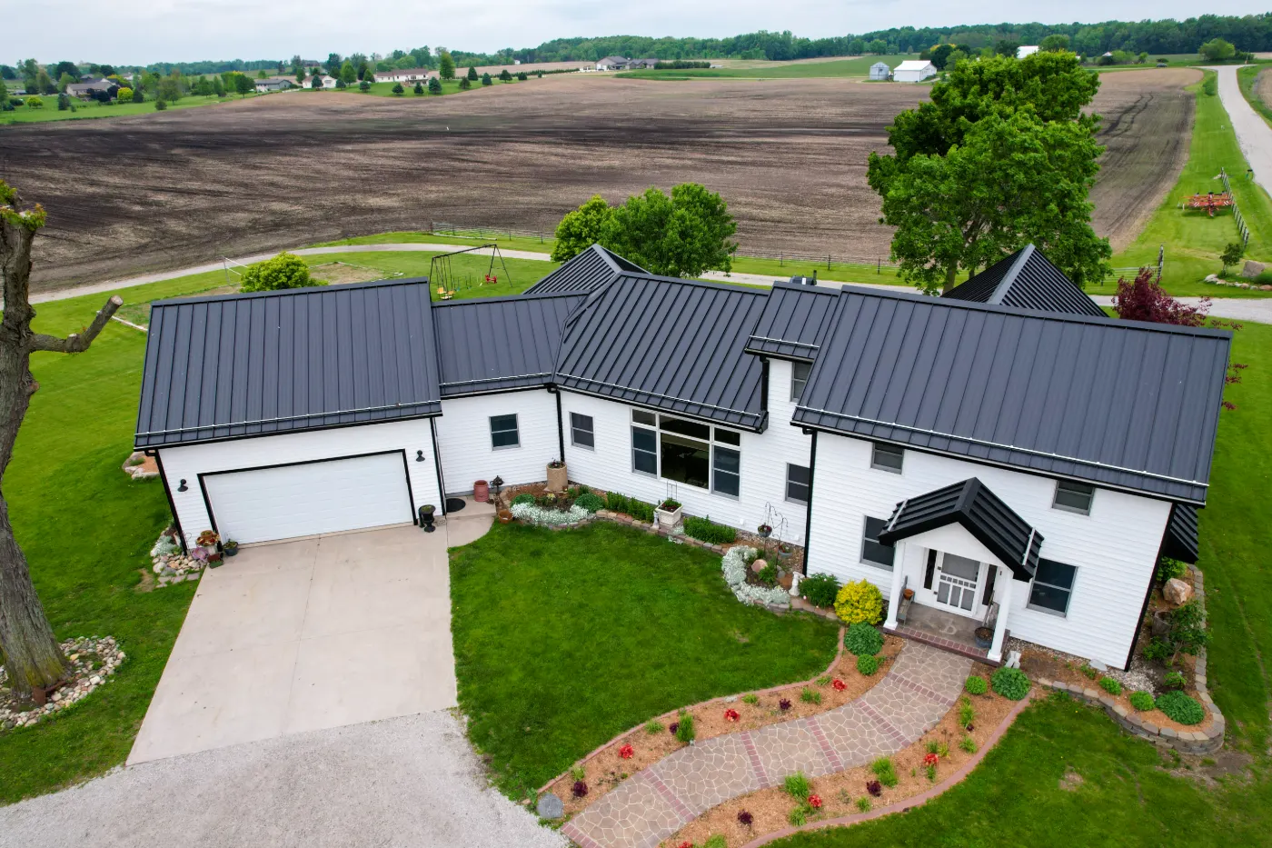 Manufacturer-certified roof installation in Williams Glen